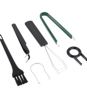 4 pcs for cleaning keyboard | اربع قطع لتنظيف الكيبورد