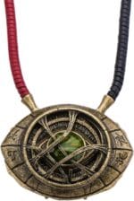 ⁦Marvel’s Doctor Strange Eye of Agamotto Replica Necklace | Officially Licensed Marvel Collectible Prop | Premium Quality Movie Replicas | Superhero Accessory Perfect For Cosplay, Costumes, Halloween (open box)(مستعمل)⁩ - الصورة ⁦2⁩